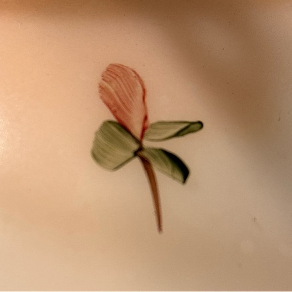 Vintage Floral White Glass Table Lamp with Pink Rose Detail • no top • works - Picture 8 of 16